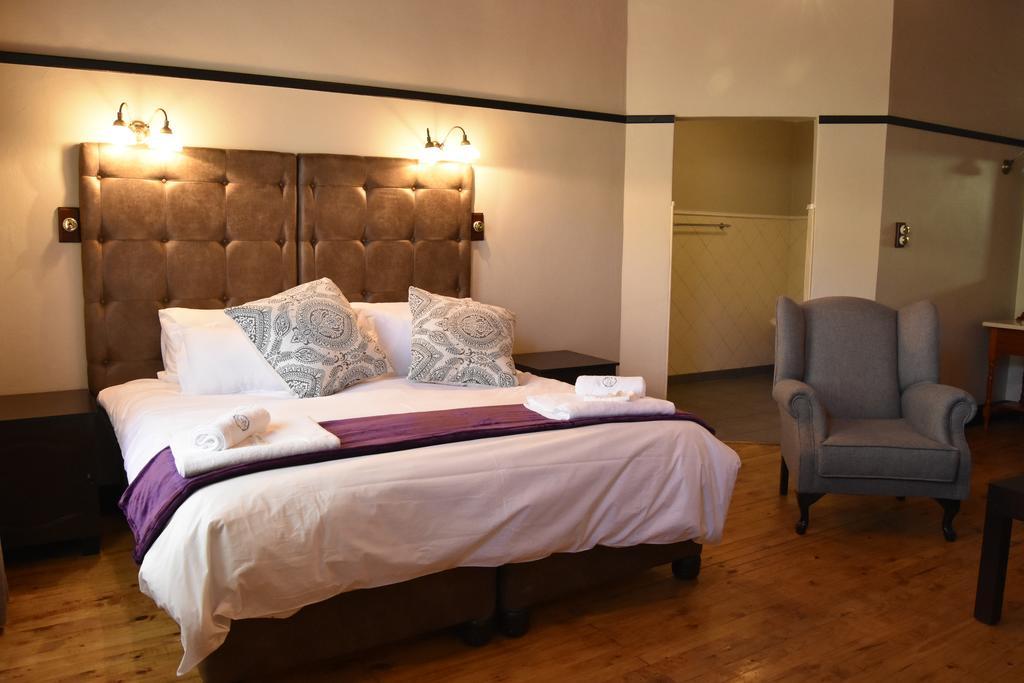 New Rush Guest House Kimberley Exterior foto